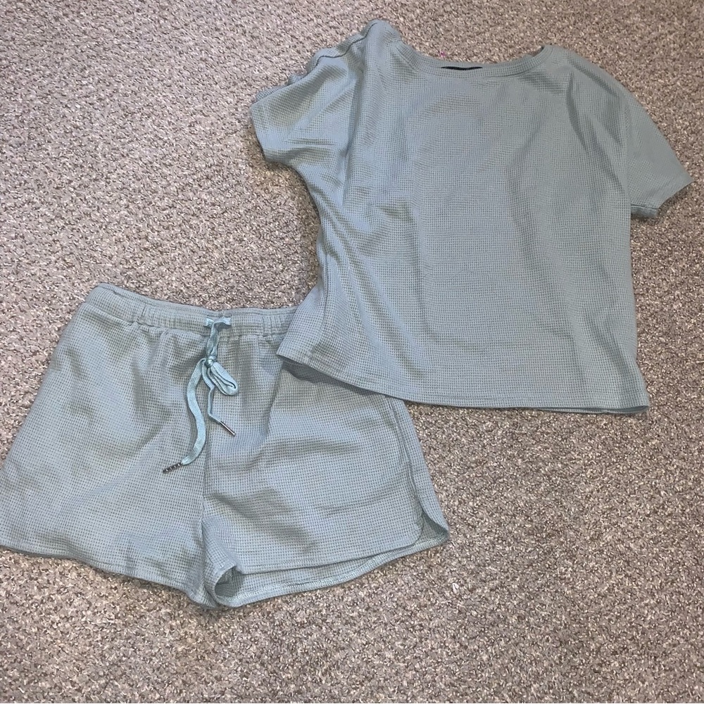 2 Piece Set ✨ SMALL
